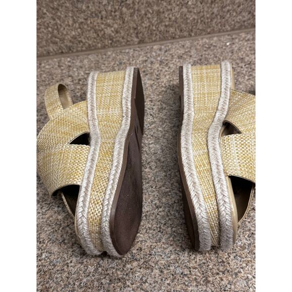 MARC FISHER LTD Renda Slingback Espadrille
Platform Wedge Sandal Sz 8M Beige - Picture 3 of 5